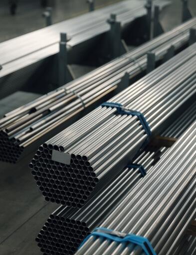 HK FIXTURES Industrial Pipe Rack With Four Way Type